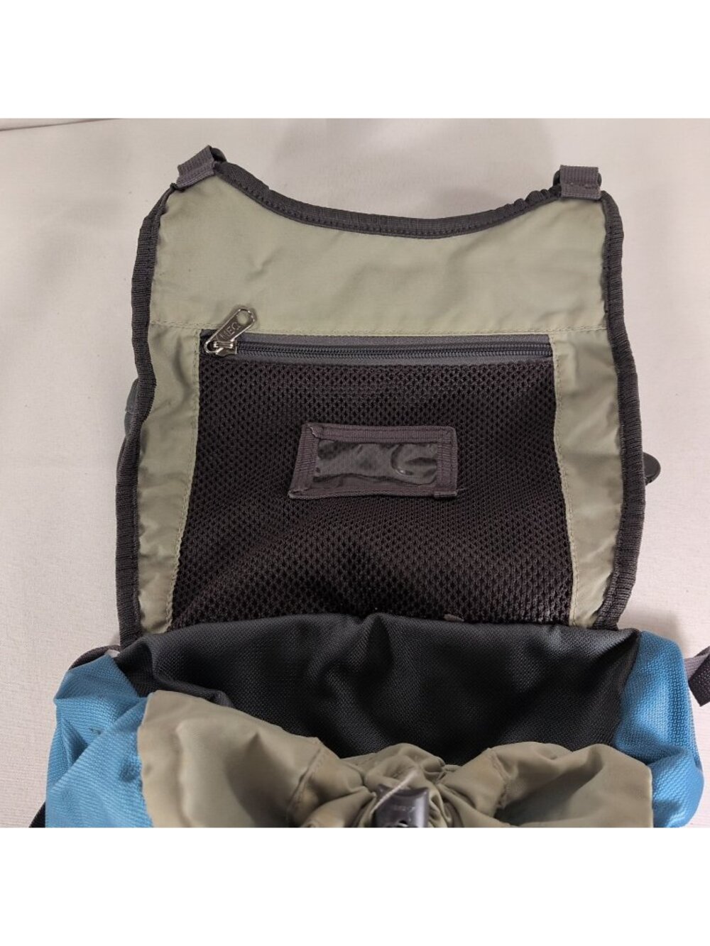 MEC Mountain Equipment Co-op Blue Grey Small Rucksack Bag Backpack - Picture 8 of 16